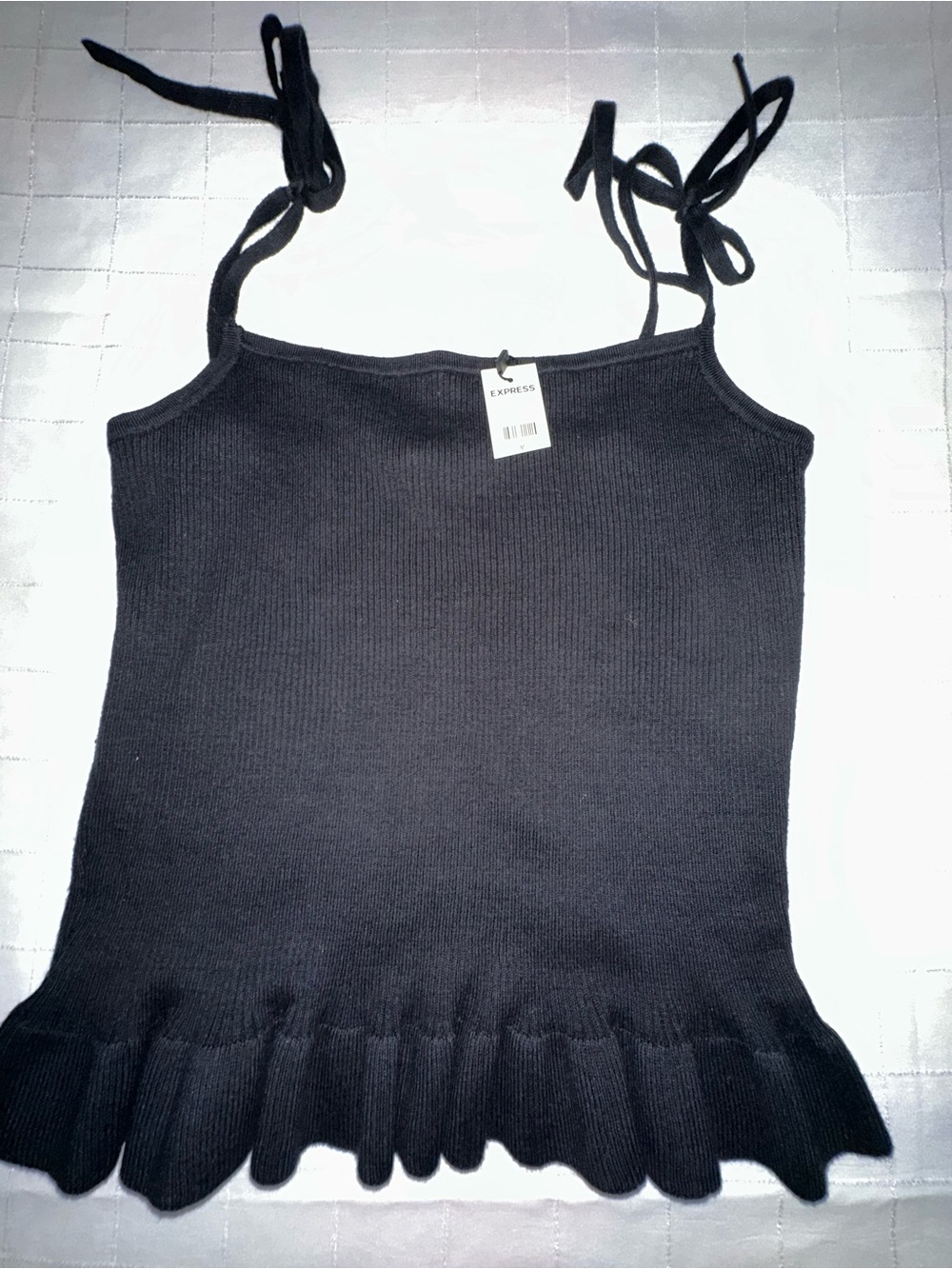Express NWT Black Knit Ruffle Skirt Set - Picture 7 of 11